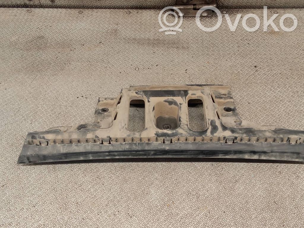 Rear bumper mounting bracket   9813245980