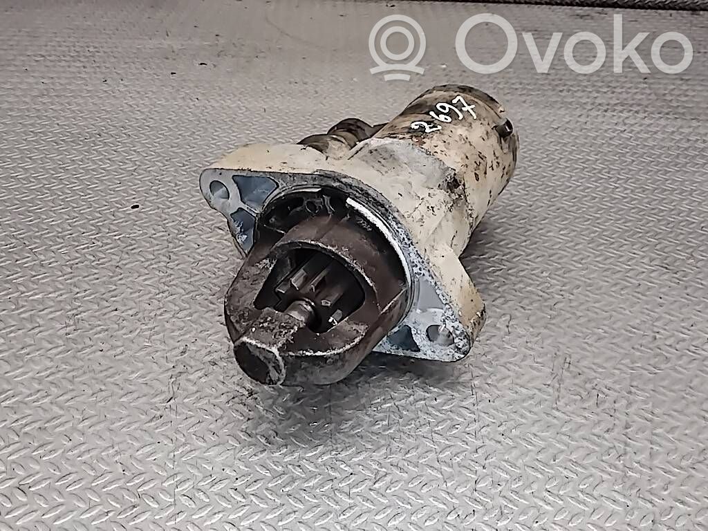 Motor de arranque   M000T20371