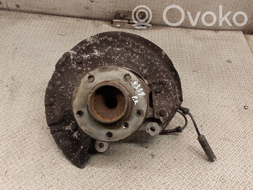 Achsschenkel vorne   6764443
