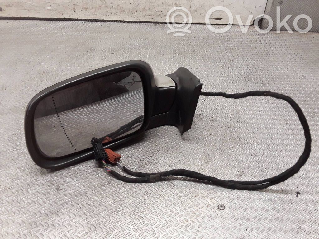 Front door electric wing mirror   E9014145
