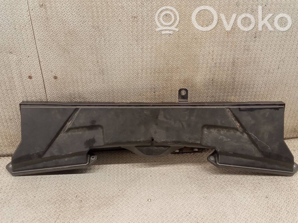 BMW 3 E90 E91 Oro mikrofiltro dangtelis 