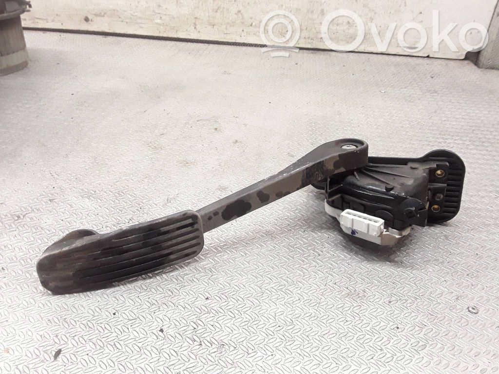 Pedal del acelerador   6PV00853712,30683516