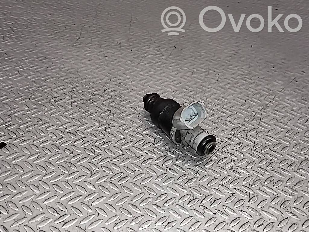 Mitsubishi Colt Inyector de combustible 