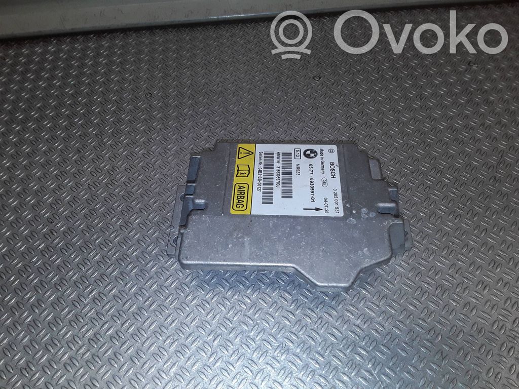Airbag control unit/module   0285001531,6930597