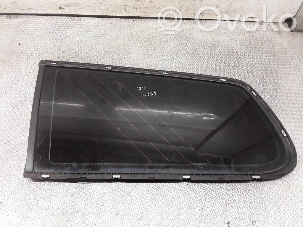 Rear side window