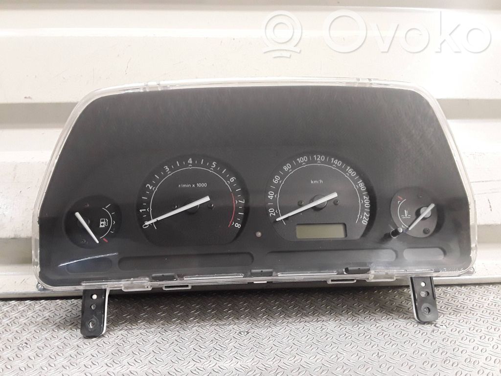 Speedometer (instrument cluster)