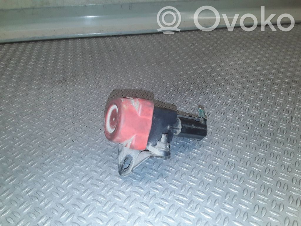 Crashsensor Notausschalter Kraftstoff   020725B10