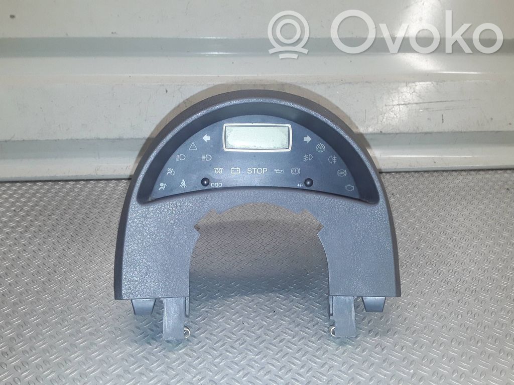 Peugeot 807 Screen/display/small screen 