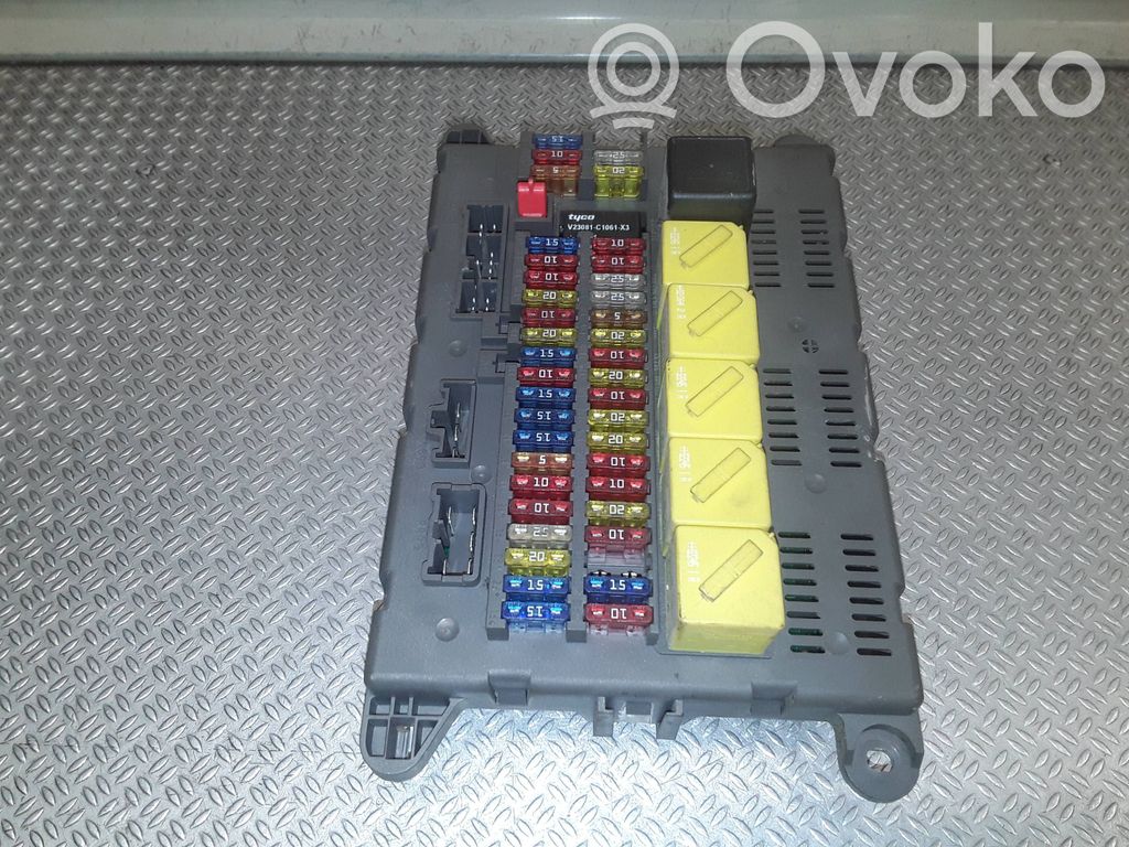 Fuse module   YWC000492