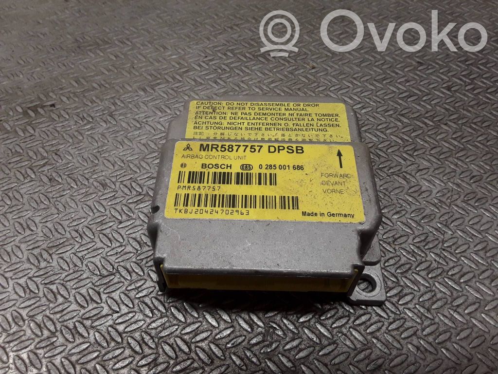 Module de contrôle airbag   MR587757