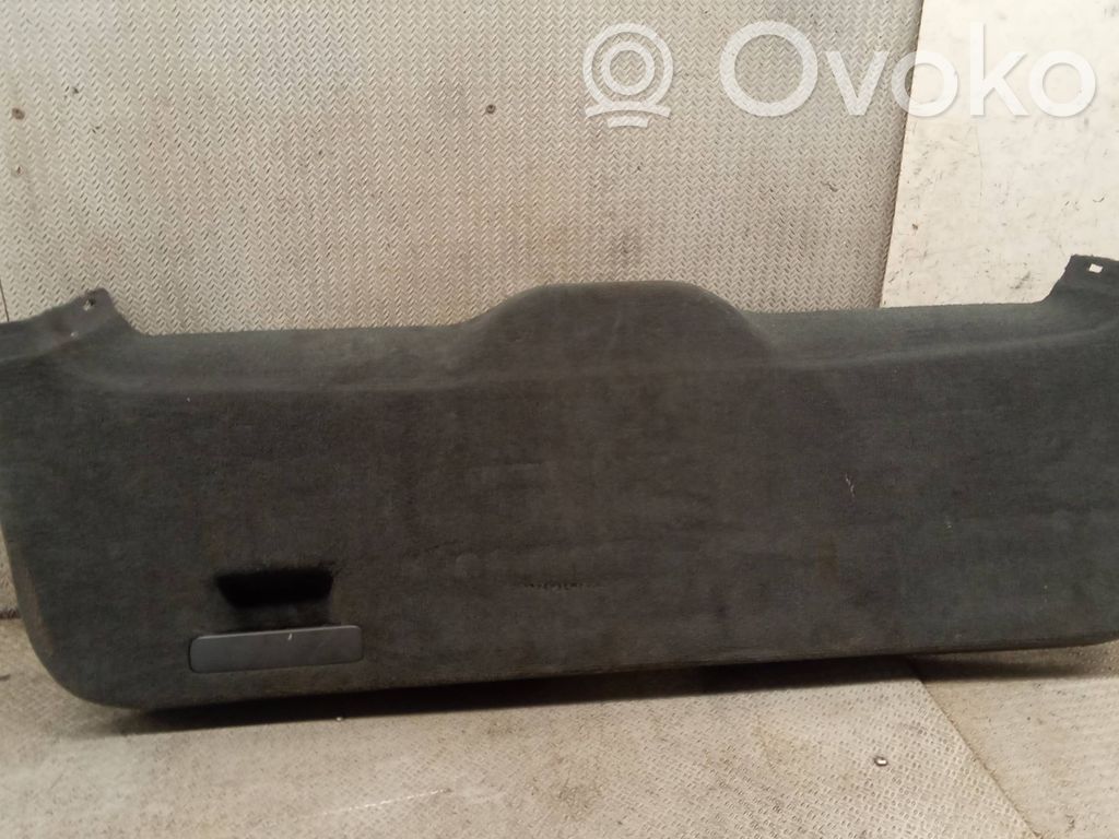 Volvo XC70 Tailgate/boot lid cover trim 