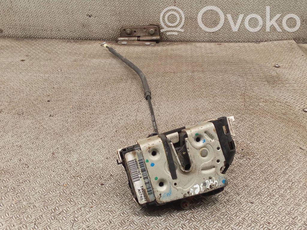 Front door lock   04589421AC