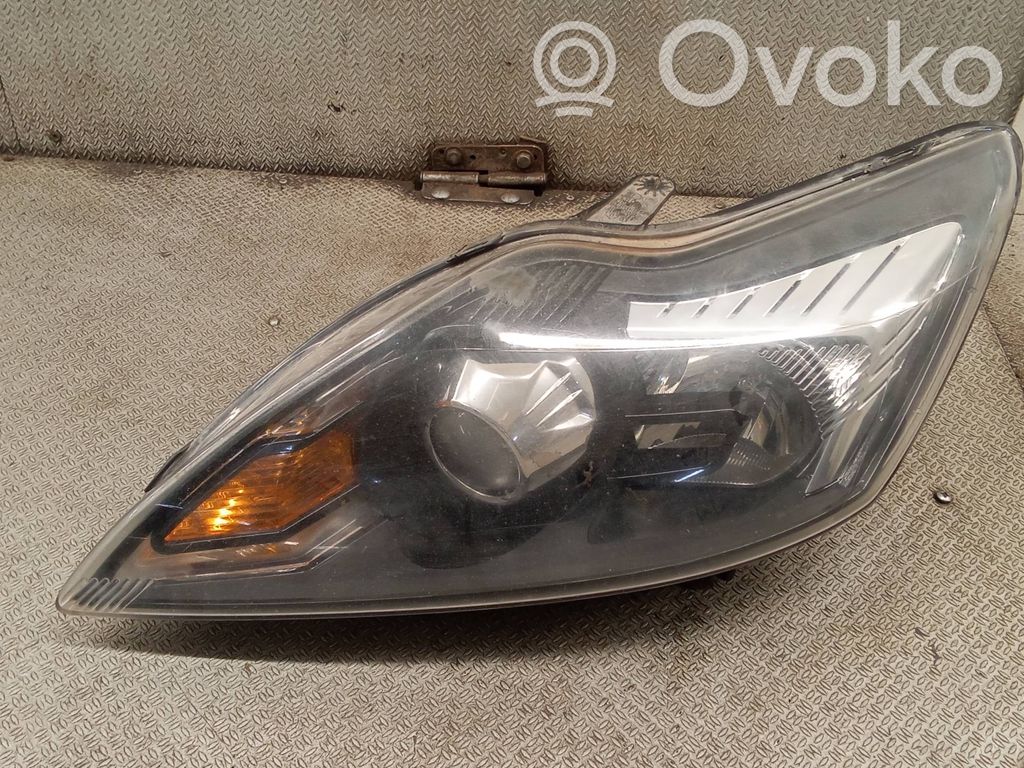 Headlight/headlamp   8M5113006CD