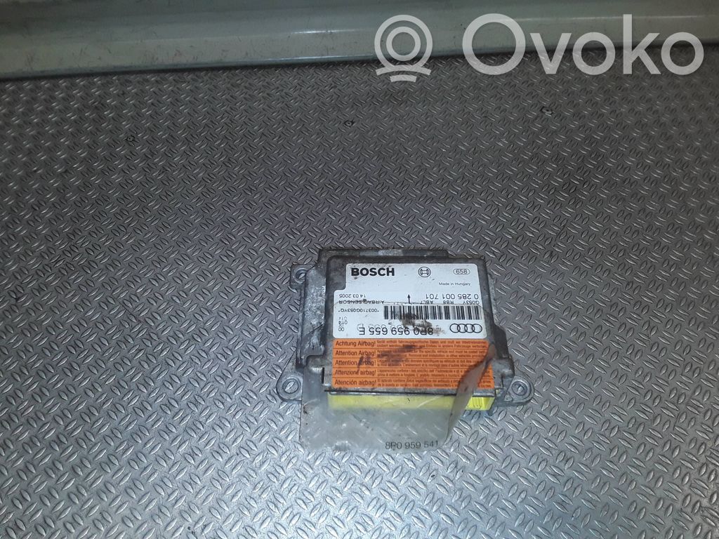 Airbag control unit/module   8P0959655E,0285001701
