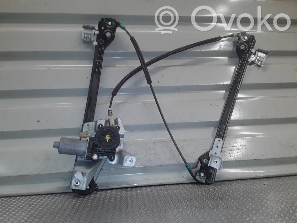Chrysler Pacifica Front door window regulator with motor 