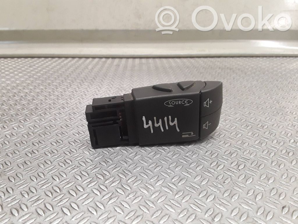 Renault Trafic II (X83) Multifunctional control switch/knob 