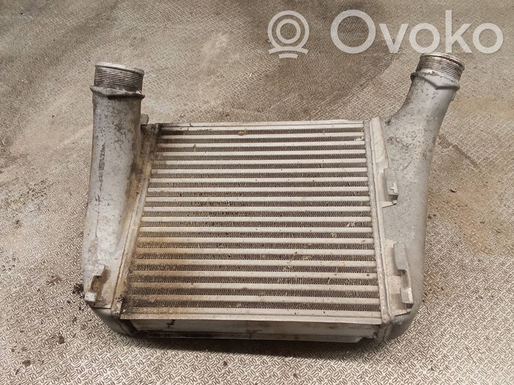 Refroidisseur intermédiaire   4L0145804B