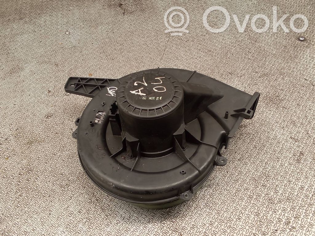 Audi A2 Lämmittimen puhallin 