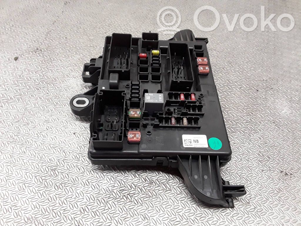 Módulo de fusible   13277318