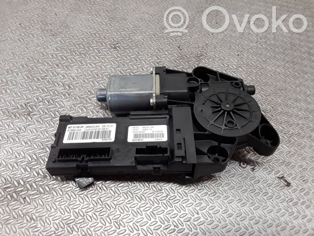 Silnik regulatora szyby drzwi przednich   969202200,915952200
