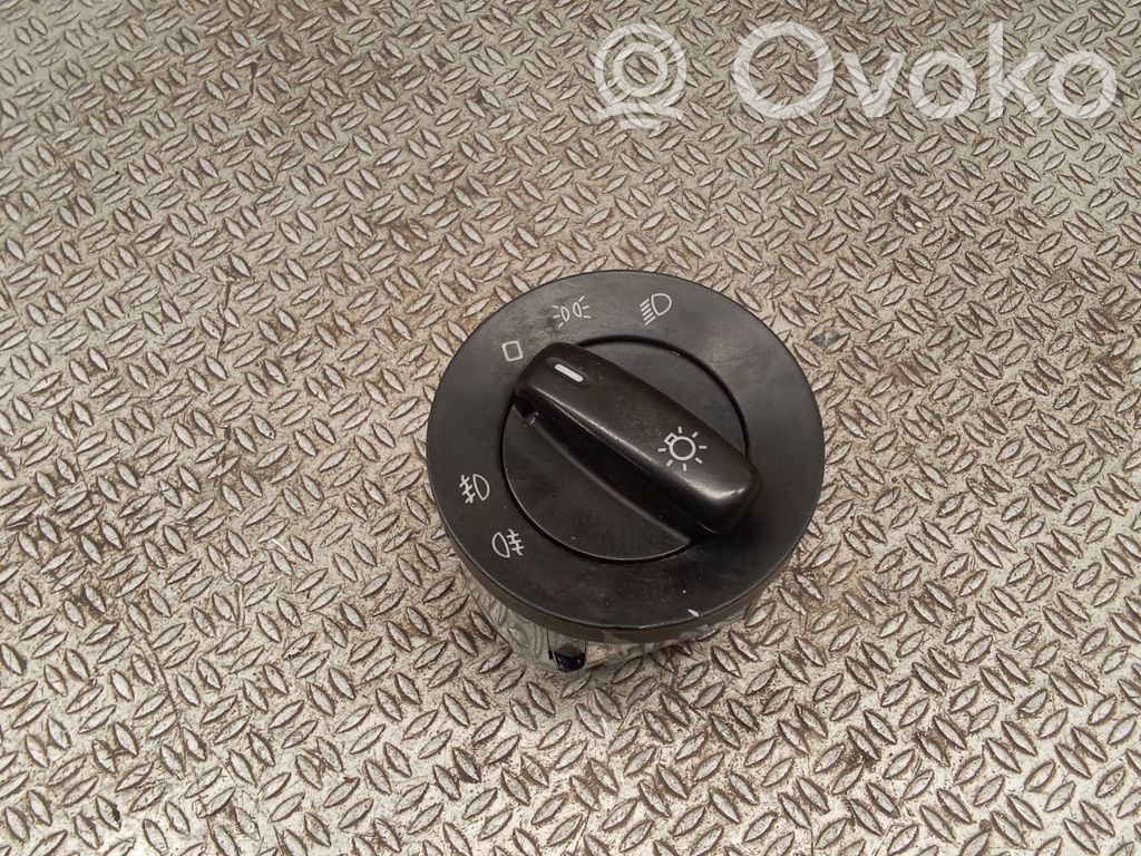 Lichtschalter   5L0941431G