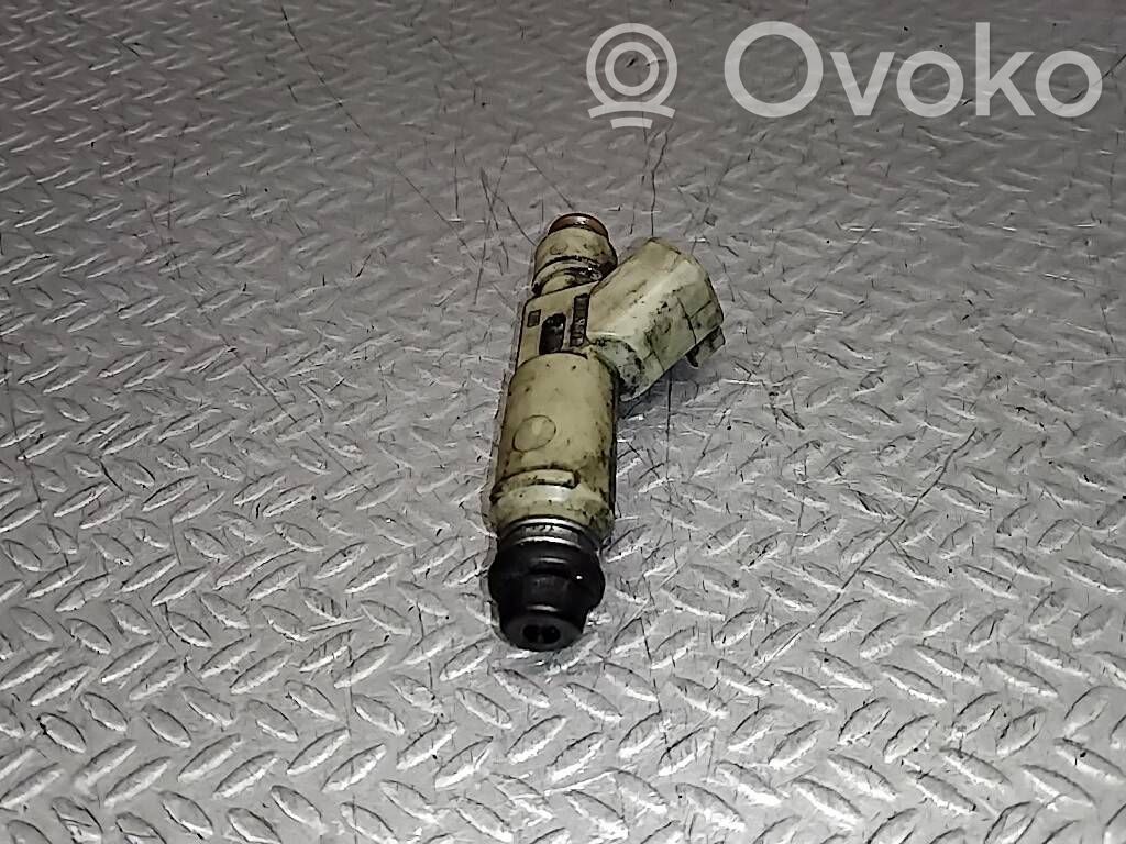 Ford Mondeo Mk III Fuel injector 