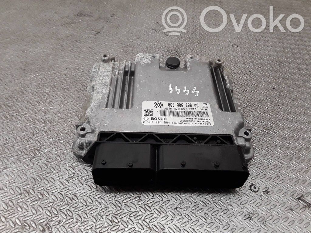 Volkswagen PASSAT CC Engine control unit/module 