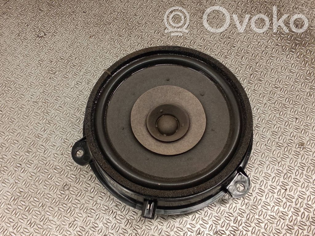 Jaguar X-Type Altavoz de la puerta delantera 