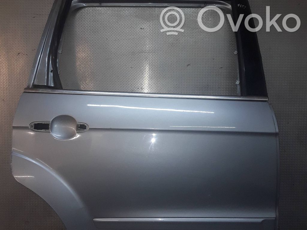 Rear door