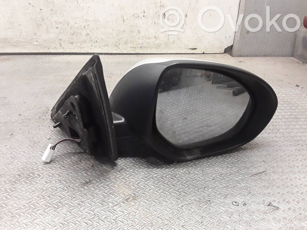 Front door electric wing mirror   E4032683,E4022684