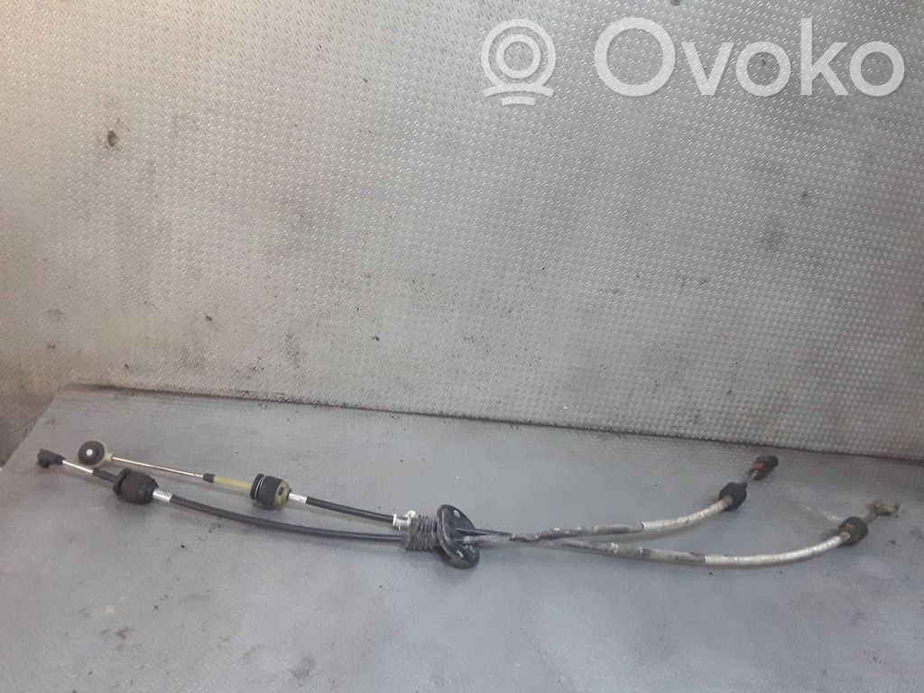 Ford Focus Gear shift cable linkage 