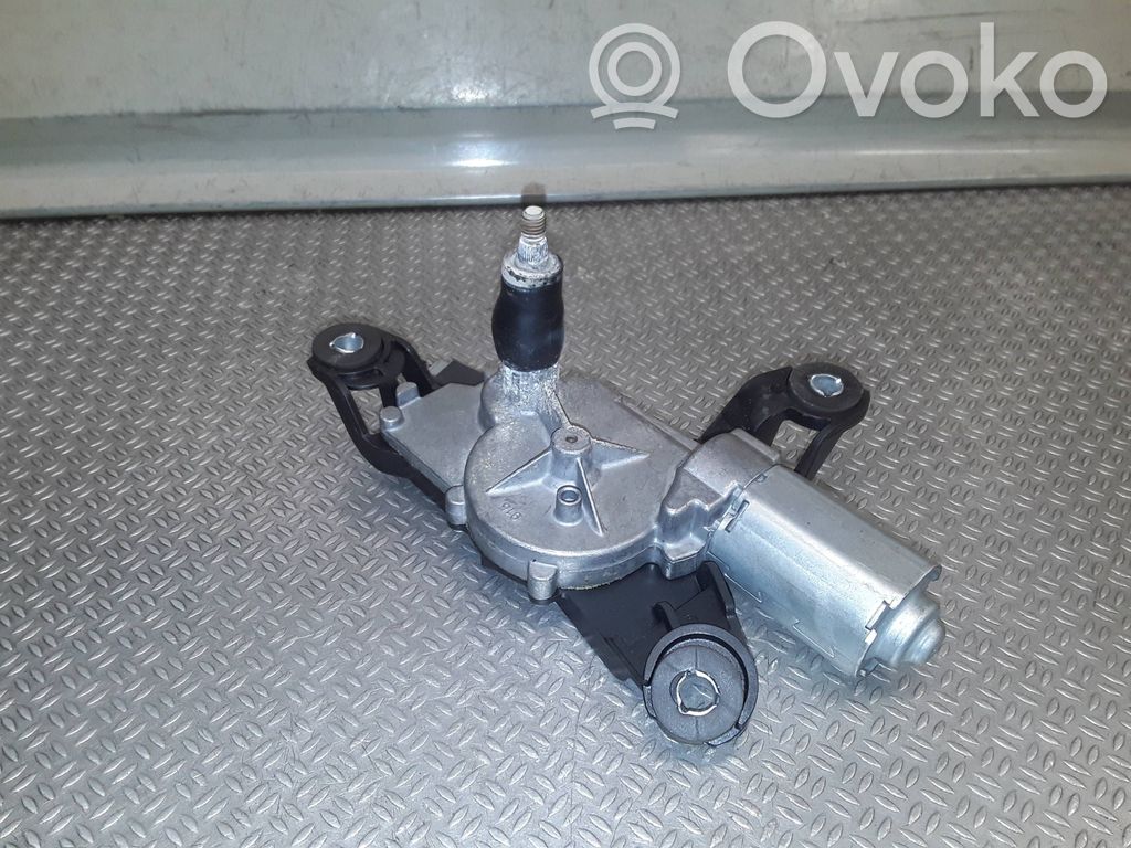 Mitsubishi Colt Silniczek wycieraczki szyby tylnej 