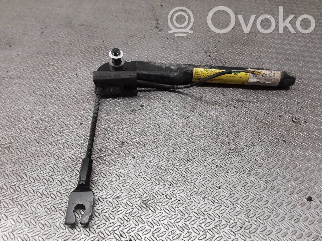 Hebilla del cinturón delantero   34022871A