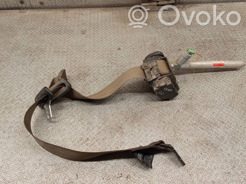 Volvo V70 Cinturón trasero 