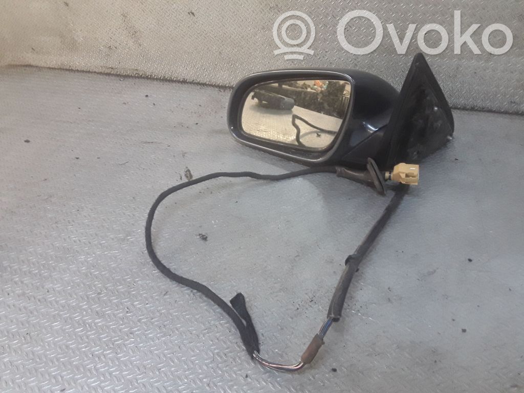 Front door electric wing mirror   E1010730