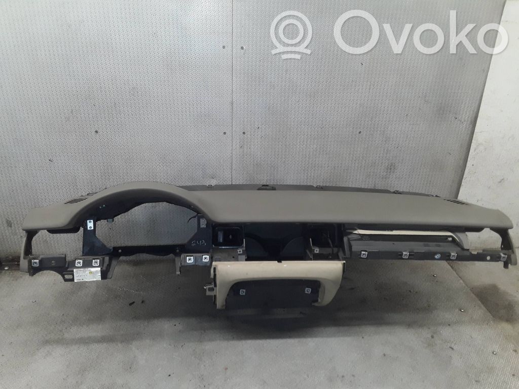 Audi A8 S8 D3 4E Tableau de bord 