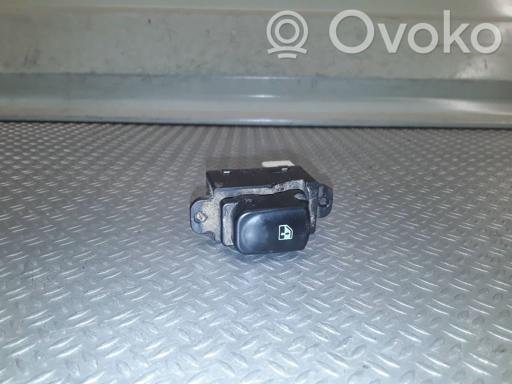 Hyundai Sonata Electric window control switch 