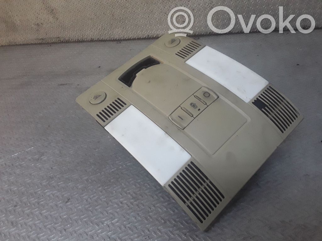 Front seat light   4E0947097D