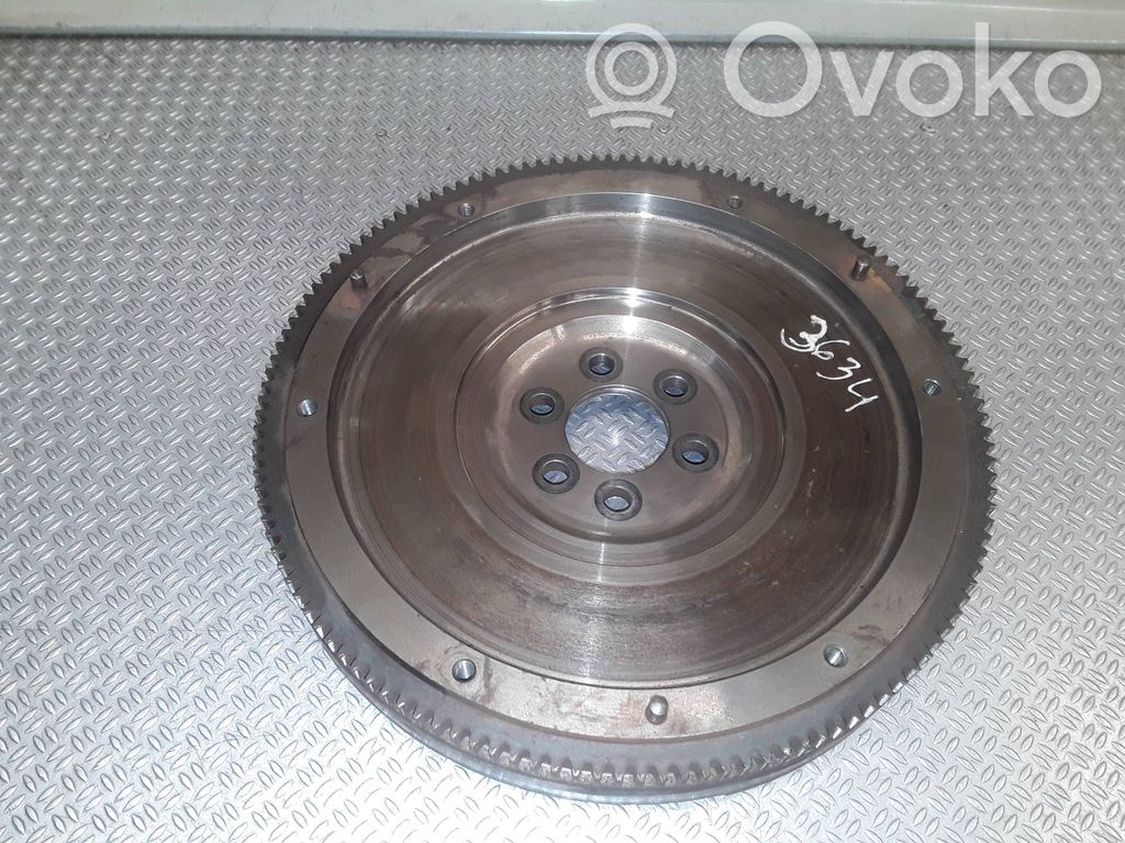 Volant moteur   045105273