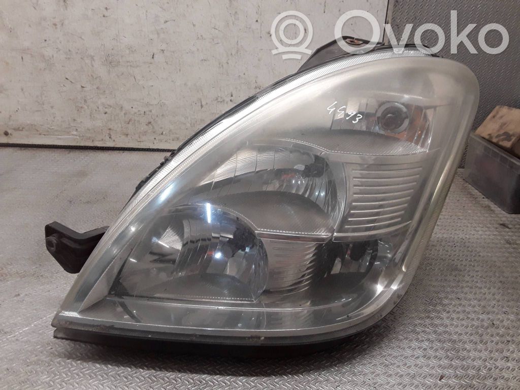 Iveco Daily 35.8 - 9 Headlight/headlamp 