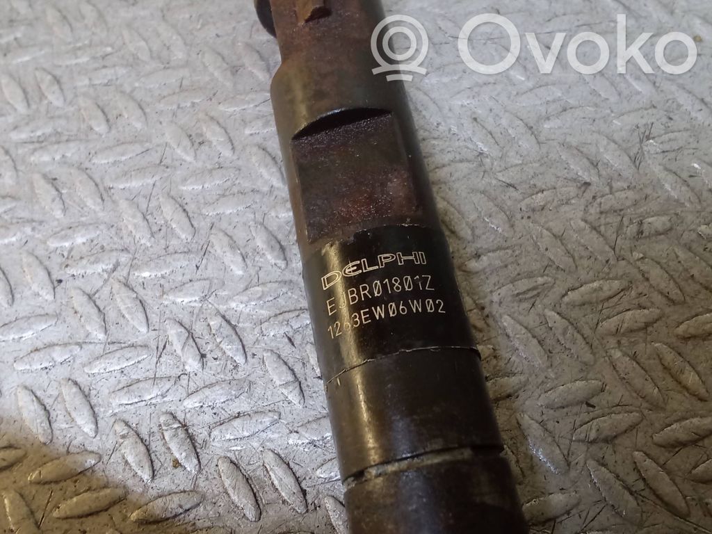 Nissan Micra Inyector de combustible 
