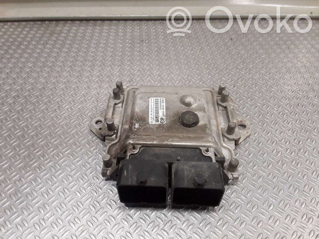 Nissan Pixo Engine control unit/module 