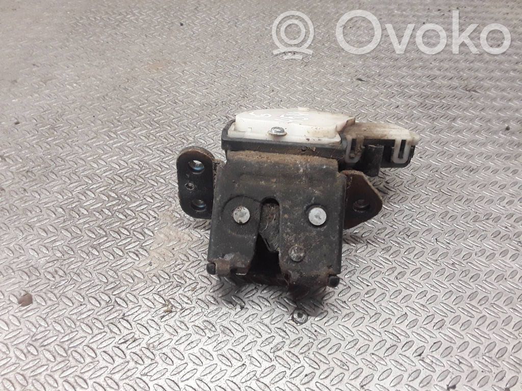 Tailgate/trunk/boot lock/catch/latch