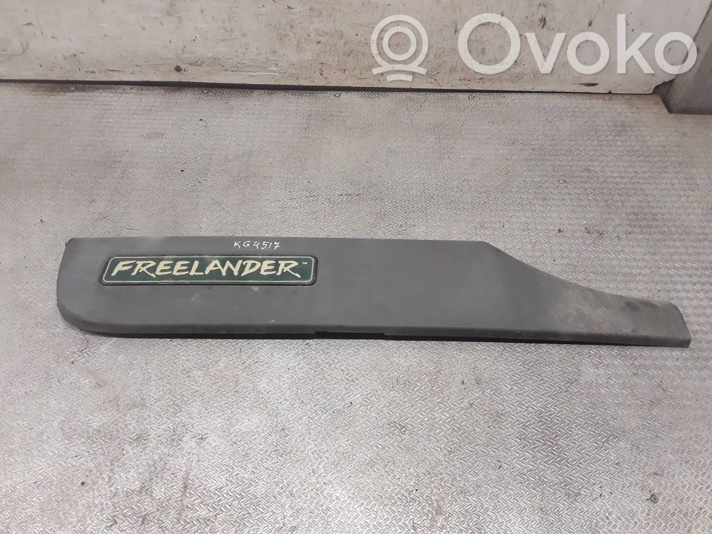 Loading door trim (molding)   DGP100970