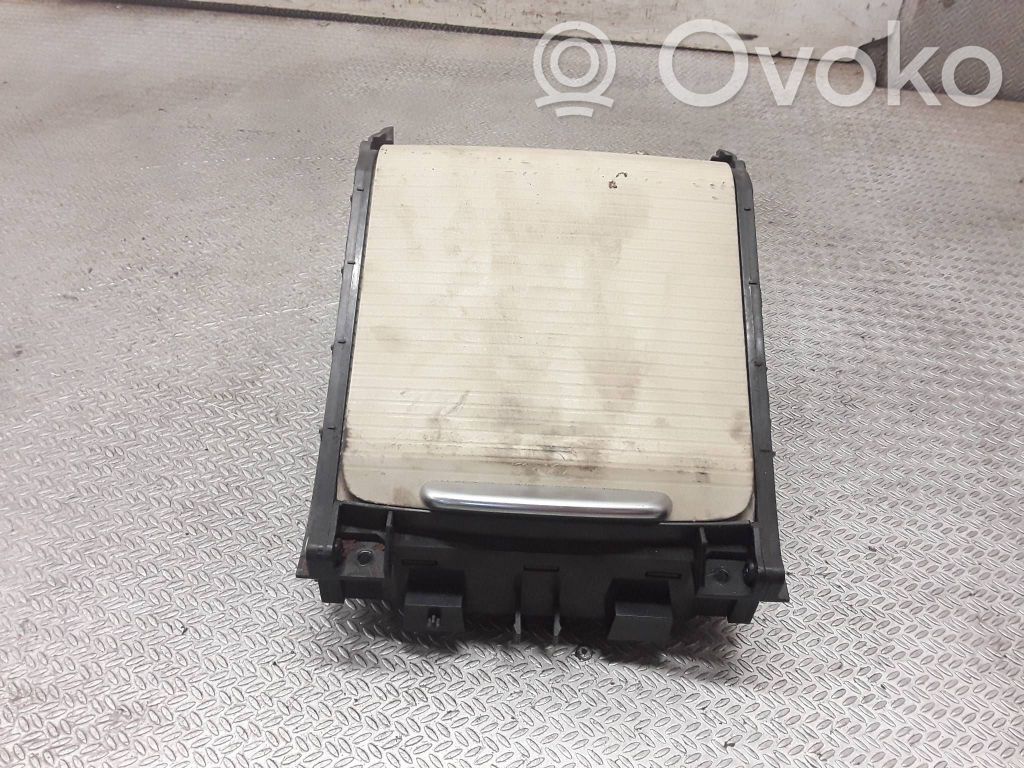 Portavasos delantero   39997587
