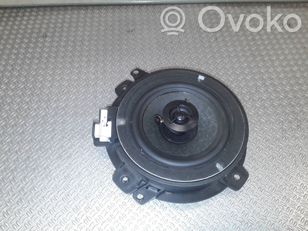 Hyundai i10 Etuoven kaiutin 