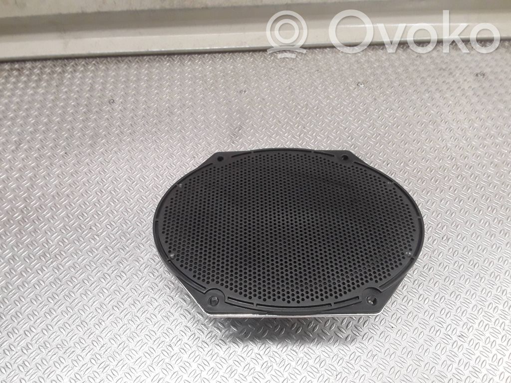 Ford Fusion Etuoven kaiutin 