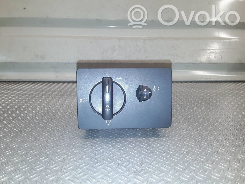 Ford Fusion Light switch 
