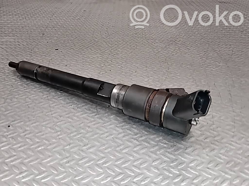 Inyector de combustible   0445110270