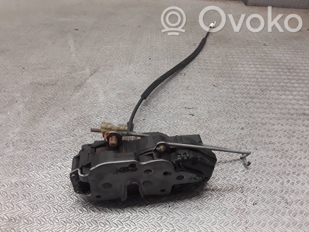 Opel Insignia A Priekšpusē slēdzene 